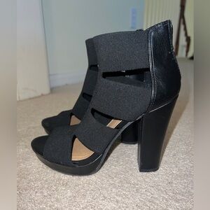 Report Heels